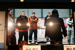 画像ギャラリー No.006のサムネイル画像 / セガフェスの「龍が如く6 命の詩。」ステージにて,横山P&阪本Dが「クランクリエイター」を解説。ブシロードのカード付きウエハースとのコラボレーションも発表