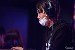 画像ギャラリー No.032のサムネイル画像 / 「鉄拳7」の日本王者が決定。バンダイナムコエンターテインメント公式大会“日本王者決定戦FINAL”フォトレポート