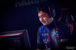 画像ギャラリー No.035のサムネイル画像 / 「鉄拳7」の日本王者が決定。バンダイナムコエンターテインメント公式大会“日本王者決定戦FINAL”フォトレポート