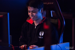 画像ギャラリー No.040のサムネイル画像 / 「鉄拳7」の日本王者が決定。バンダイナムコエンターテインメント公式大会“日本王者決定戦FINAL”フォトレポート