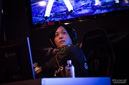 画像ギャラリー No.042のサムネイル画像 / 「鉄拳7」の日本王者が決定。バンダイナムコエンターテインメント公式大会“日本王者決定戦FINAL”フォトレポート