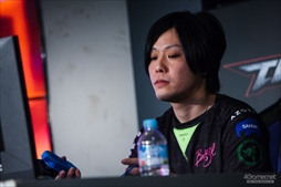 画像ギャラリー No.048のサムネイル画像 / 「鉄拳7」の日本王者が決定。バンダイナムコエンターテインメント公式大会“日本王者決定戦FINAL”フォトレポート