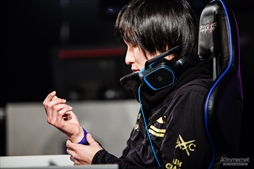 画像ギャラリー No.072のサムネイル画像 / 「鉄拳7」の日本王者が決定。バンダイナムコエンターテインメント公式大会“日本王者決定戦FINAL”フォトレポート