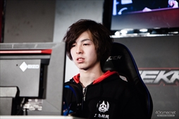 画像ギャラリー No.082のサムネイル画像 / 「鉄拳7」の日本王者が決定。バンダイナムコエンターテインメント公式大会“日本王者決定戦FINAL”フォトレポート