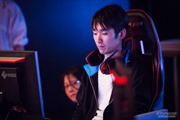 画像ギャラリー No.095のサムネイル画像 / 「鉄拳7」の日本王者が決定。バンダイナムコエンターテインメント公式大会“日本王者決定戦FINAL”フォトレポート