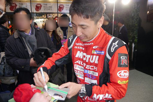 画像ギャラリー No.008のサムネイル画像 / レーサーの松田次生選手が「グランツーリスモSPORT」で快走! 「Sony Square Grand Prix」スペシャルトークショーレポート