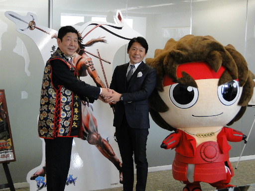 画像ギャラリー No.008のサムネイル画像 / 「戦国BASARA」シリーズの真田幸村が長野県上田市のイメージアップに貢献。上田商工会議所からカプコンに感謝状が贈られる