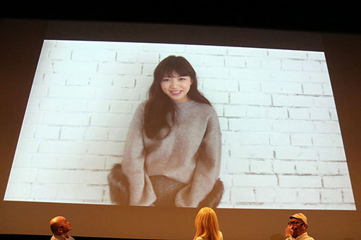 画像ギャラリー No.029のサムネイル画像 / 「BTOOOM!オンライン」が本日正式サービスを開始。新コンテンツの発表や,高橋名人らゲスト陣のトークコーナーも設けられた発表会をレポート