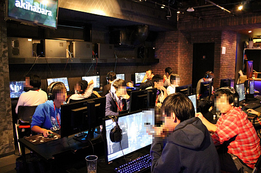 画像ギャラリー No.005のサムネイル画像 / 「PUBG」のオフラインイベント「DONCUP OFFLINE 2 on e-sports SQUARE AKIHABARA」にいってきた