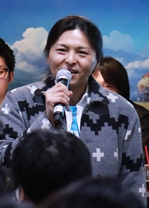 画像ギャラリー No.006のサムネイル画像 / ペンギンの“たかやしき”も会場に駆けつけた「CARAVAN STORIES」先行デュエル大会をレポート