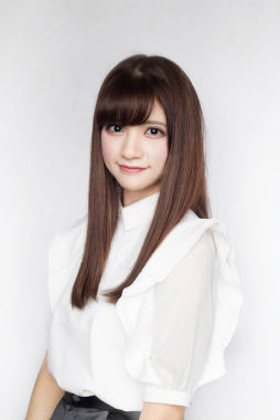 画像ギャラリー No.001のサムネイル画像 / 「エイリアンのたまご」タイ×香港のハーフモデル・ヴィエンナさんが参加