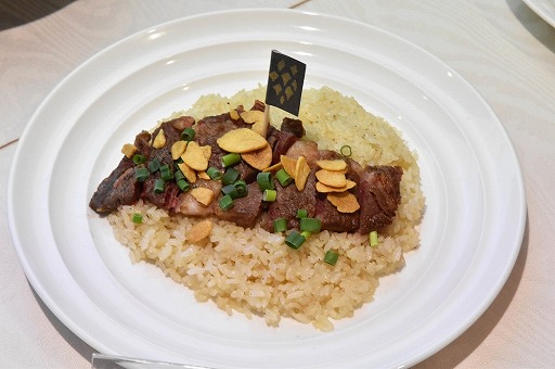 画像ギャラリー No.012のサムネイル画像 / 今度はデザートにパーティ推奨メニューが登場。「FFXIV」×パセラのコラボカフェ,「エオルゼアカフェ」新メニュー試食会をレポート