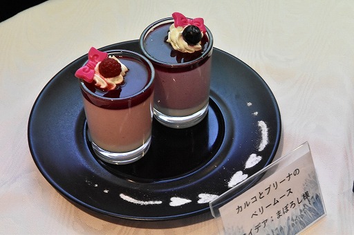 画像ギャラリー No.026のサムネイル画像 / 今度はデザートにパーティ推奨メニューが登場。「FFXIV」×パセラのコラボカフェ,「エオルゼアカフェ」新メニュー試食会をレポート