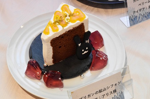 画像ギャラリー No.027のサムネイル画像 / 今度はデザートにパーティ推奨メニューが登場。「FFXIV」×パセラのコラボカフェ,「エオルゼアカフェ」新メニュー試食会をレポート