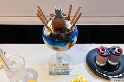 画像ギャラリー No.028のサムネイル画像 / 今度はデザートにパーティ推奨メニューが登場。「FFXIV」×パセラのコラボカフェ,「エオルゼアカフェ」新メニュー試食会をレポート