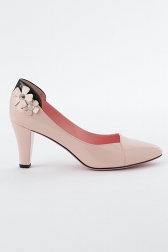 画像ギャラリー No.001のサムネイル画像 / 「A3!」,各組をイメージしたコラボシューズ&バレッタの予約受付がスタート