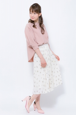 画像ギャラリー No.009のサムネイル画像 / 「A3!」,各組をイメージしたコラボシューズ&バレッタの予約受付がスタート