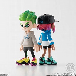 画像ギャラリー No.006のサムネイル画像 / 「スプラトゥーン2」,アタマ・フク・クツを着せ替えられるボーイ&ガールの食玩フィギュアが登場