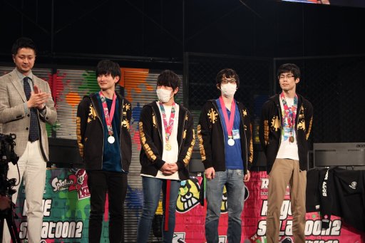 画像ギャラリー No.016のサムネイル画像 / 128組が“ガチ”を争った「RAGE Splatoon 2 Extreme」大会レポート。優勝はプロチームをも下した「TASO」の手に