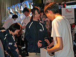 画像ギャラリー No.005のサムネイル画像 / 「LORD of VERMILION IV」は新規ユーザーとシリーズファンの両方が楽しめる,奥深くシンプルな作品。プロデューサーにミニインタビュー