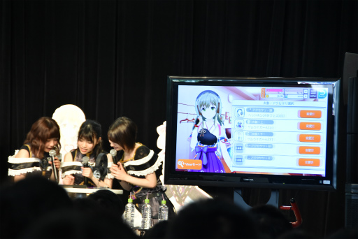 画像ギャラリー No.008のサムネイル画像 / 本渡 楓さん,Lynnさん,石原夏織さんが殺戮人形に変身! 「プロジェクト東京ドールズ」×「ポタフェス2017」トークショーをレポート