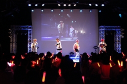 画像ギャラリー No.004のサムネイル画像 / リリース前とは思えない盛り上がり! 新曲も初披露された“『Readyyy!』ゴー☆ルドステージ Vol.1 〜僕ら、明日に向かって歌います!〜”レポート