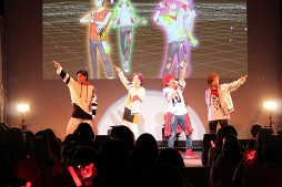 画像ギャラリー No.016のサムネイル画像 / リリース前とは思えない盛り上がり! 新曲も初披露された“『Readyyy!』ゴー☆ルドステージ Vol.1 〜僕ら、明日に向かって歌います!〜”レポート