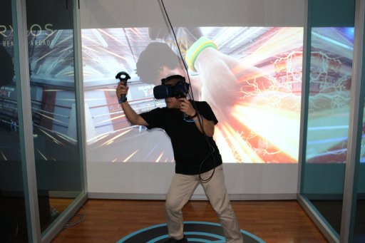  No.006Υͥ / ë̵VRθߡSurvios Virtual Reality ArvcadeפָꥪץVRܥ󥰡Creed: Rise to Gloryפ򤵤äͷǤ