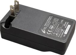 画像ギャラリー No.024のサムネイル画像 / サイバーガジェット,3DS&3DS LL用のACアダプターやUSB充電ケーブルの新色など計9製品を9月に発売