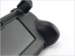 画像集#011のサムネイル/新型PS Vita用グリップがゲームテックから発売。操作性向上を図るセット品も