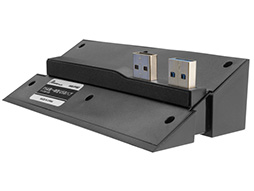 画像集#004のサムネイル/PS4の本体前面に取り付けられる一体型デザインの5ポートUSBハブが登場