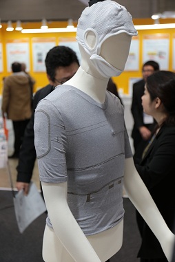 画像ギャラリー No.010のサムネイル画像 / 「第2回ウェアラブルEXPO」開催。人の生活に密着したスマートデバイスの未来がここに
