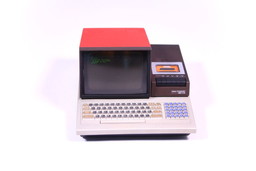 画像ギャラリー No.004のサムネイル画像 / 「MZ-80C」が4分の1スケールのRaspberry Piマシンとして復活。当時26万8000円だったマシンが1万9800円で手に入る