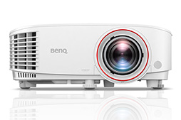 画像ギャラリー No.003のサムネイル画像 / BenQ,応答速度が速くゲーム用途に適すると謳う短焦点DLPプロジェクタ「TH671ST」を11月24日発売