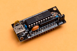 画像ギャラリー No.002のサムネイル画像 / GPUやドライバ,ディスプレイは「ゲームプレイの速度」についていけているのか? 操作遅延計測用デバイスを開発してみた