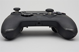 画像集 No.012のサムネイル画像 / カスタマイズ可能なPC&PS4用ゲームパッド「Revolution Pro Controller 2」レビュー。4つの追加ボタンと調整可能なアナログスティックが魅力