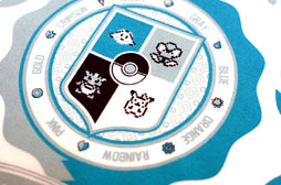 画像ギャラリー No.011のサムネイル画像 / 「THE KING OF GAMES」の新作はポケモンがモチーフの「ポケモンカレッジ/マイファーストパートナー」Tシャツ。ポケモンセンターでも発売