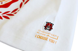 画像ギャラリー No.035のサムネイル画像 / 「THE KING OF GAMES」の新作はポケモンがモチーフの「ポケモンカレッジ/マイファーストパートナー」Tシャツ。ポケモンセンターでも発売