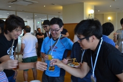 画像集#045のサムネイル/「スマートフォンアプリジャム2014」2日目昼から最終プレゼンまでの模様をレポート。ガンホー森下氏×コロプラ柳澤氏の討論会も実施