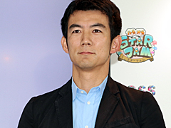 画像ギャラリー No.005のサムネイル画像 / スマホ向けリアルタイム3D対戦ゲーム「ハチャメチャ STARJAM」のイベントレポート。お笑いタレントの田村 淳さんと西尾季隆さんがタイムラグのない対戦プレイを体験