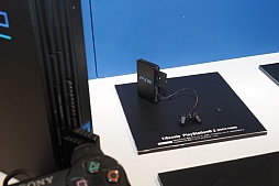 画像ギャラリー No.015のサムネイル画像 / PlayStationやメガドライブがトランスフォームする新商品も登場。「2015タカラトミーアーツ新春商談会」をレポート