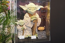 画像ギャラリー No.023のサムネイル画像 / PlayStationやメガドライブがトランスフォームする新商品も登場。「2015タカラトミーアーツ新春商談会」をレポート