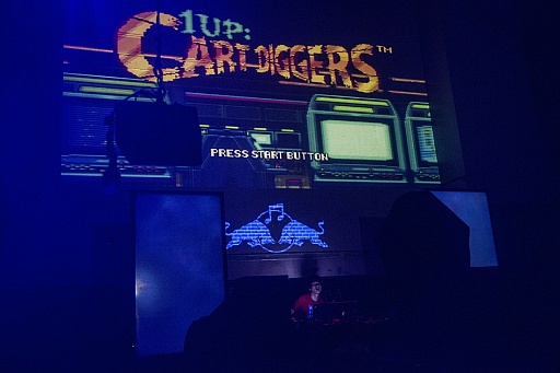 画像集#006のサムネイル/“ゲーム音楽”をテーマに,ミュージシャン,クリエイター,そしてオーディエンスが一体に。「RBMA PRESENTS 1UP: CART DIGGERS LIVE」をレポート