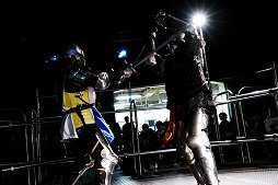 画像ギャラリー No.026のサムネイル画像 / 国際大会の出場を賭けて騎士と武者がリアルでぶつかり合った「STEEL! チャンピオンシップ 2015」をレポート