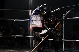画像ギャラリー No.038のサムネイル画像 / 国際大会の出場を賭けて騎士と武者がリアルでぶつかり合った「STEEL! チャンピオンシップ 2015」をレポート