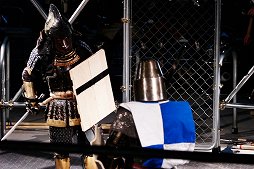 画像ギャラリー No.044のサムネイル画像 / 国際大会の出場を賭けて騎士と武者がリアルでぶつかり合った「STEEL! チャンピオンシップ 2015」をレポート