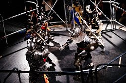 画像ギャラリー No.056のサムネイル画像 / 国際大会の出場を賭けて騎士と武者がリアルでぶつかり合った「STEEL! チャンピオンシップ 2015」をレポート
