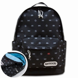 画像ギャラリー No.002のサムネイル画像 / 「スペースインベーダー」のデイパックが全国のタイトーアミューズメント施設で2月13日に発売