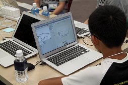 画像ギャラリー No.006のサムネイル画像 / ネクソンのキャラクターを使った子供向けのプログラミングイベント「2016年夏休みネクソン1日社員体験」をレポート