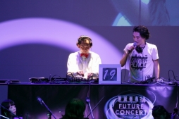 画像ギャラリー No.020のサムネイル画像 / 昨年末に行われた「消滅都市 FUTURE CONCERT」のイベントレポートが公開に